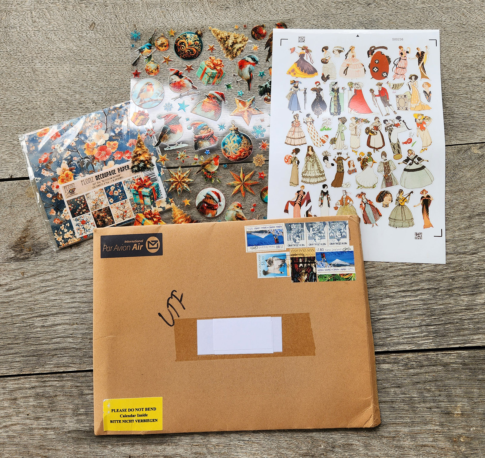 Standard craft subscription pack with paper and stickers